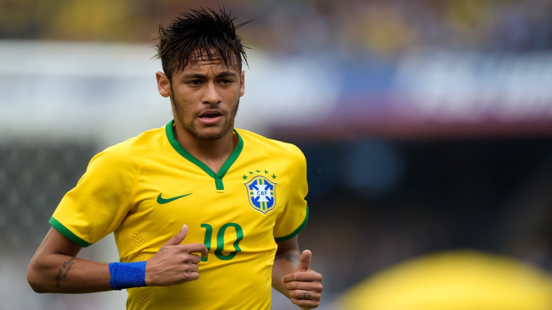 中国足球青训教练员培训课程内容丰富多样,足球青训教练工资待遇