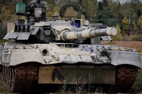 九游下载中心-观众服务中心引进智能导览机器人，观众服务中心职责