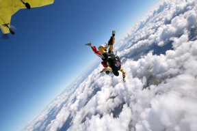 九游登录入口-世界杯终章：英雄与奇迹的绽放瞬间，世界杯之路