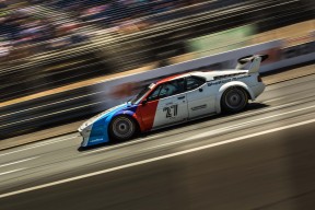 JIUYOU.COM-搏击台上新秀崭露头角实力强劲，搏击glory