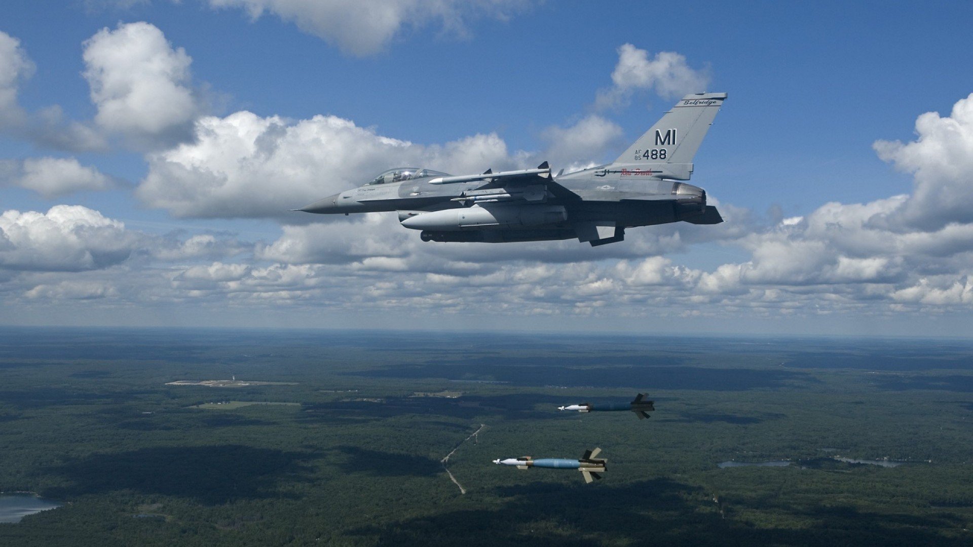 穆里尼奥出席欧足联媒体日，穆里尼奥最新